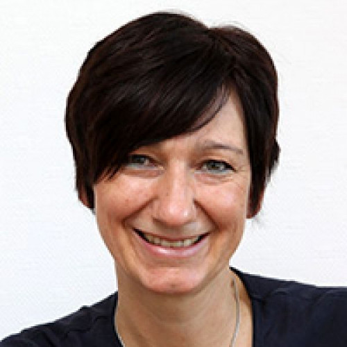 Sandra Schnelle